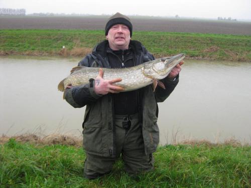 2014 Paul Rymes in third place with 17lb 2oz pike caught in the singles pike match Jan 2014